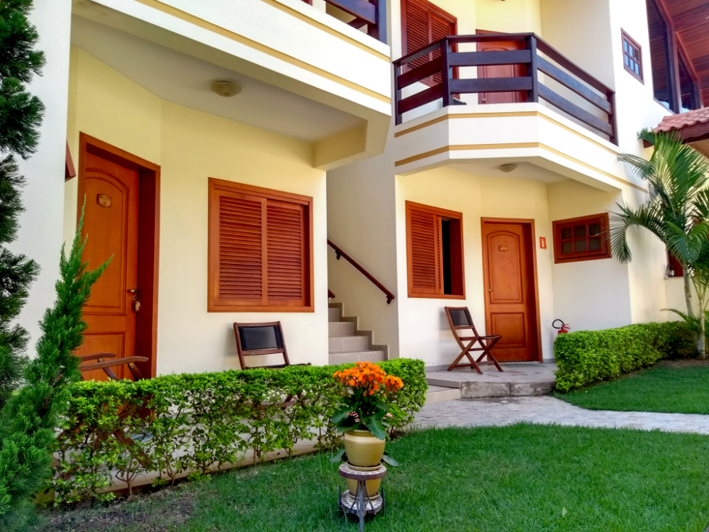 Acomodações da pousada perto da Canção Nova